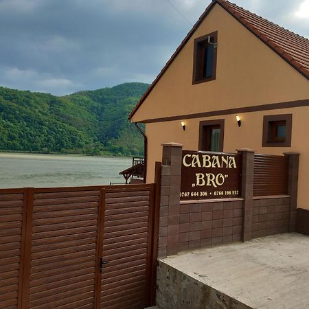 Вилла Cabana Bro Clisura Dunarii Liborajdea Экстерьер фото